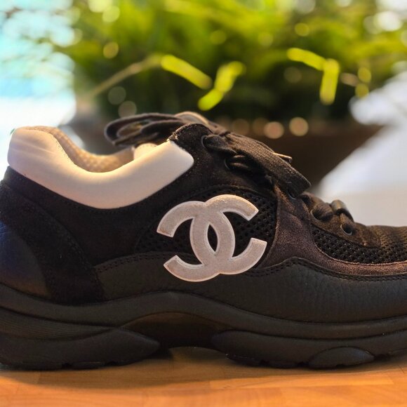 Chanel Mesh suede Grained Calfskin Women's CC sneaker 38 - Picture 1 of 10